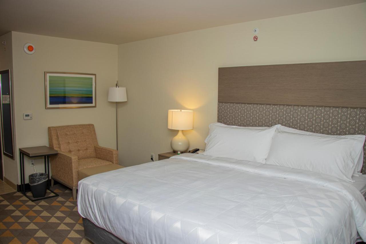 Holiday Inn - Kansas City - Northeast By Ihg Екстер'єр фото