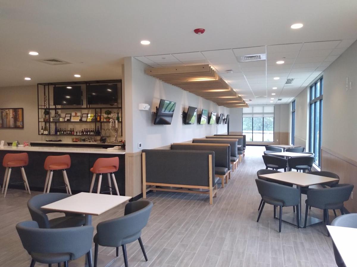 Holiday Inn - Kansas City - Northeast By Ihg Екстер'єр фото